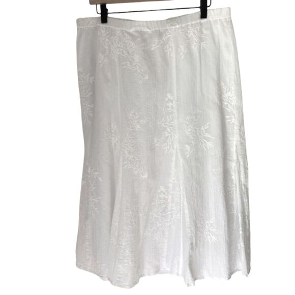 JM Collection Midi Skirt White Embroidered Lined Boho/ Prairie/ Cottage Core 16 - Picture 1 of 6